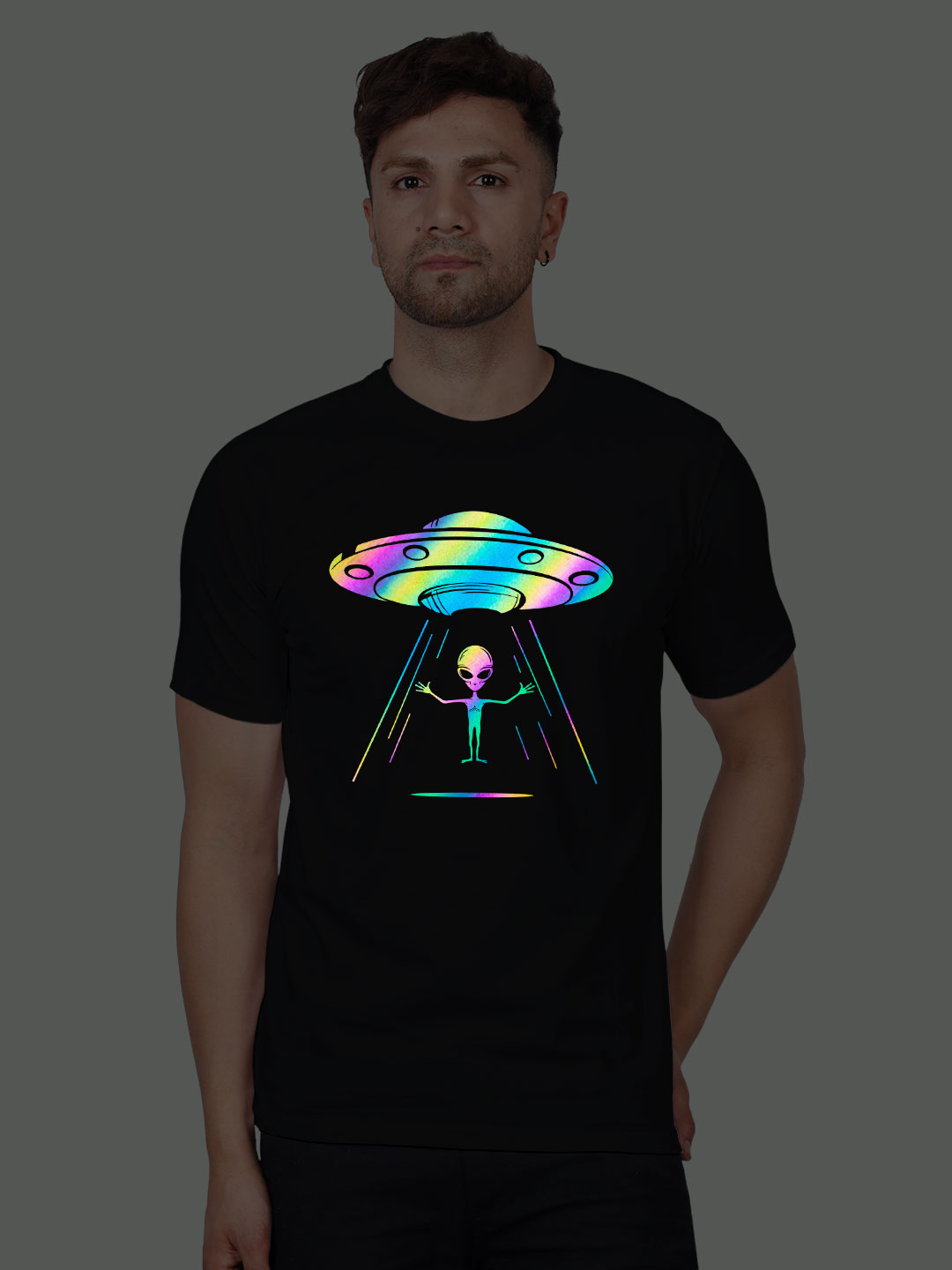 Black Cotton Alien Men Rainbow Reflective T-shirt