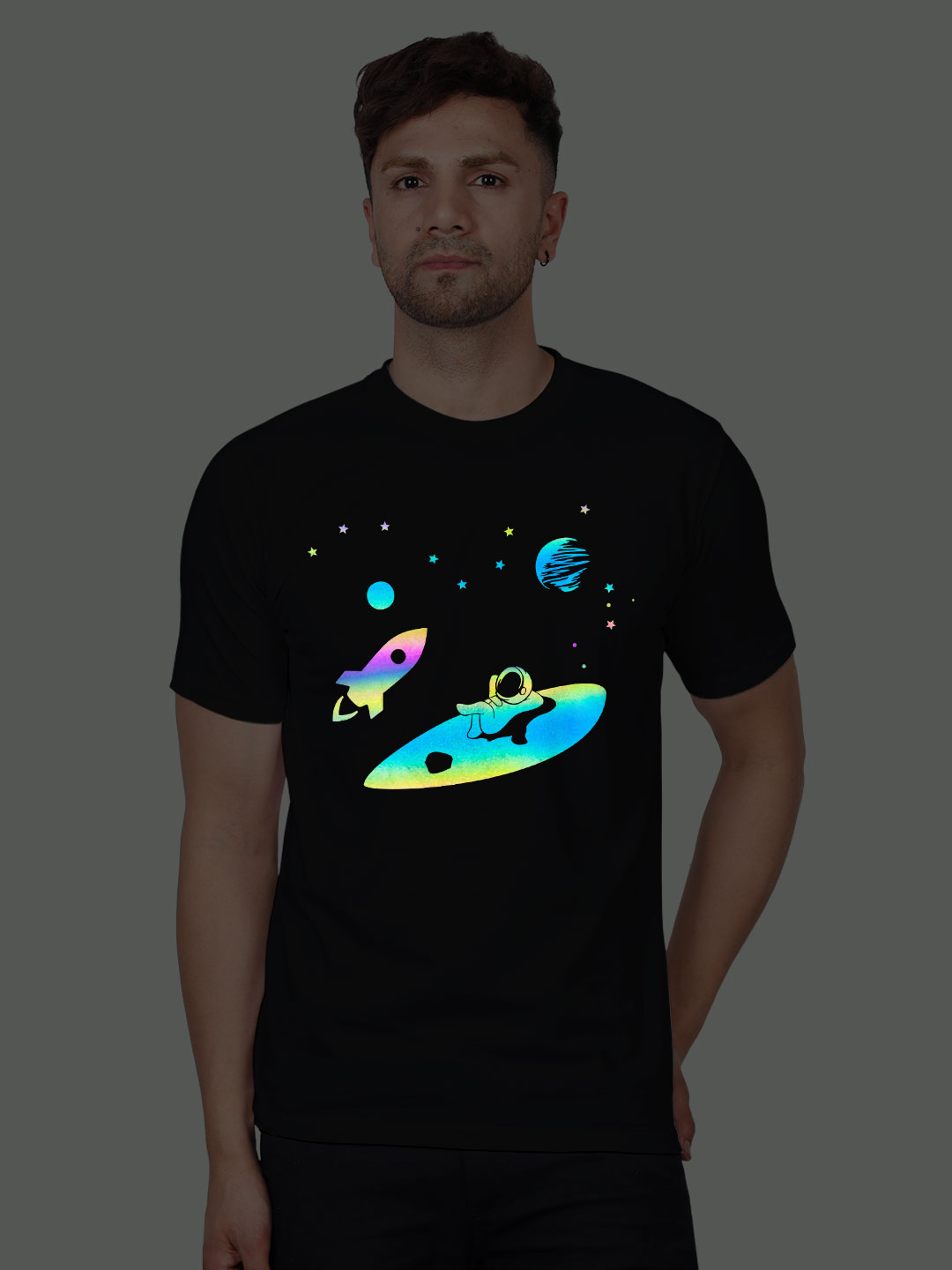 Black Cotton Astronaut Rest in Sky Men Rainbow Reflective T-shirt