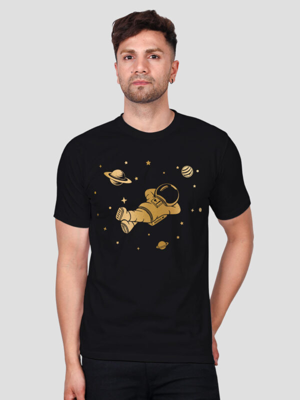 Black Cotton Astronaut with Stars Men Gold Printed T-shirt