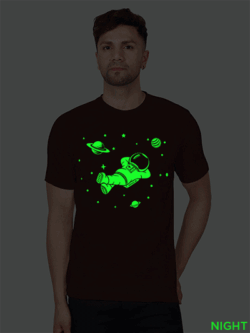 Maroon Cotton Astronaut with Stars Men Glow in Dark T-shirt