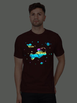 Maroon Cotton Astronaut with Stars Men Rainbow Reflective T-shirt