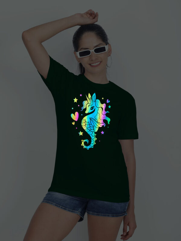 Bgreen Cotton Seahorse Rainbow Women T-shirt
