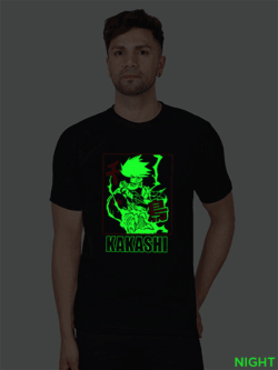 Black Cotton Kakashi Men Glow in Dark T-shirt