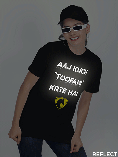 Black Cotton Aaj Kuch Toofani Karte Hai Reflective Women T-shirt