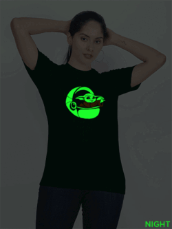 Bgreen Cotton Baby Yoda ship Glow in Dark Women T-shirt